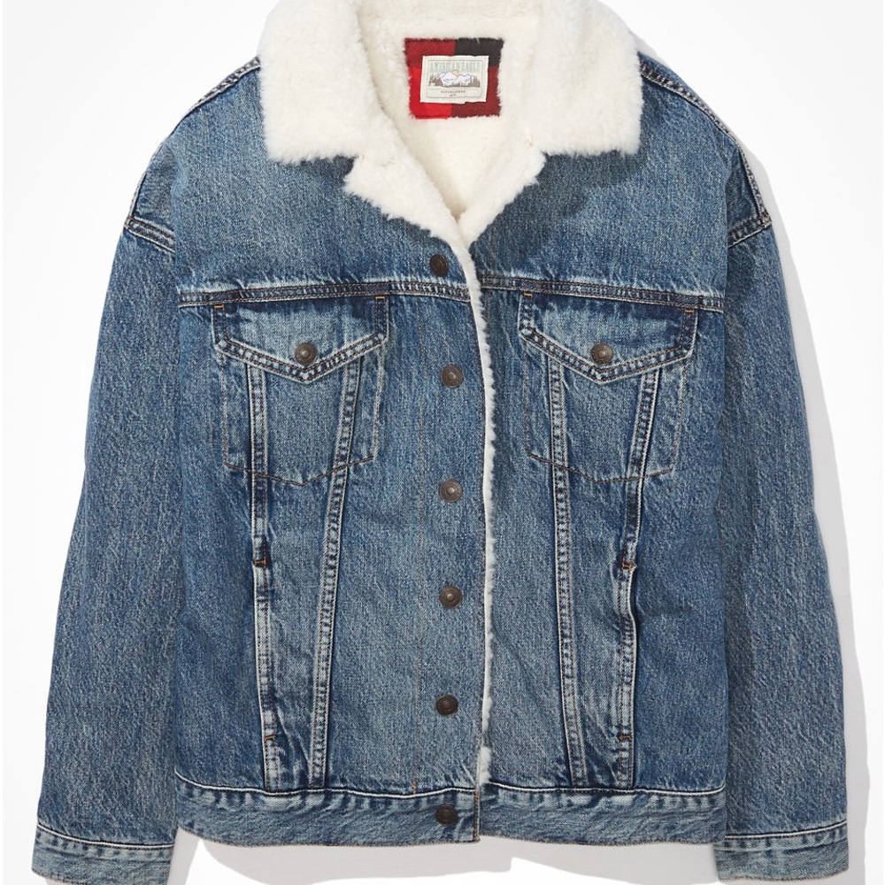 American Eagle Sherpa lined Boyfriend Denim Jacket
